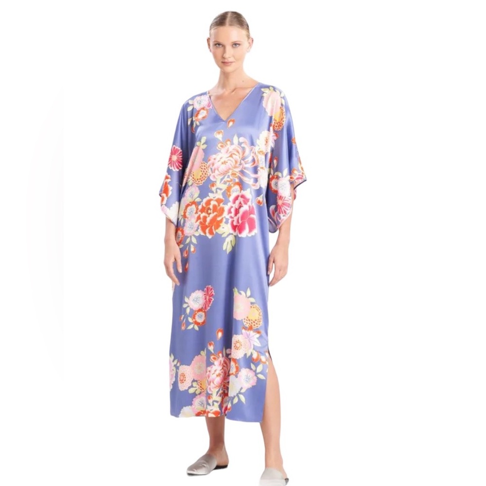 Natori Lavender Floral Satin-like Caftan Nightgown - size M
